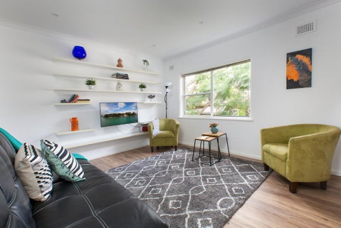 Sun-Drenched Apartment In A Peaceful Location - Adwords Guide 1