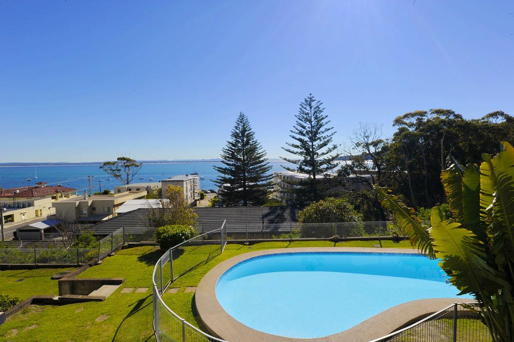 Sundeck Unit 6 - Shoal Bay Shoal Bay