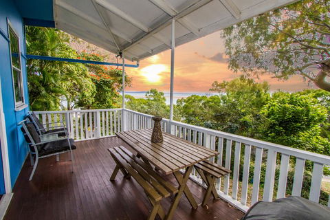 Sunset Villa - Adwords Guide 1