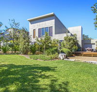 Sunshine Beach House-25 metre walk to the beach - Adwords Guide
