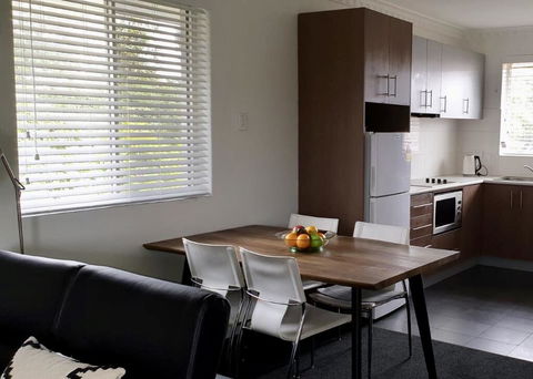 Superb 2 BR Apartment Minutes To CBD- Cen8 - Adwords Guide 1