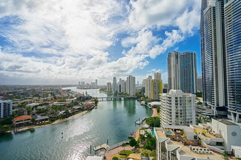 Superb Surfers Paradise Apartment - Top Location! - Adwords Guide 1