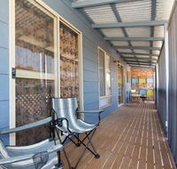 Surf and Sunsets Beach Holiday Home Mandurah - Adwords Guide