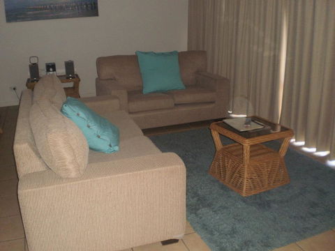 Surf Club Apartments - Adwords Guide 2