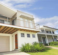Surf Mist - contemporary seaside duplex - Adwords Guide