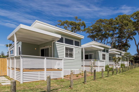 Surfside Cudmirrah Beach - Adwords Guide 1