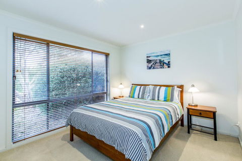 SURFSIDE GETAWAY IN PICTURESQUE INVERLOCH - Adwords Guide 2