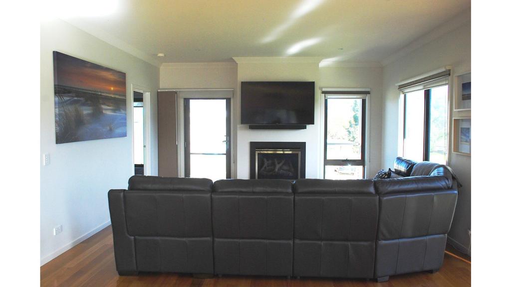 SURFSIDE LAKEVIEWS - FREE WIFI Inverloch