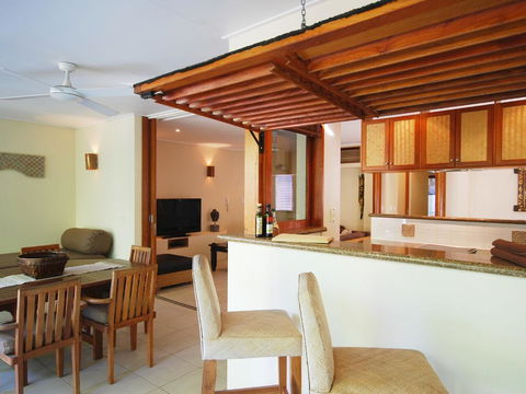 Surya Beachfront Villa No.1 - Adwords Guide 2