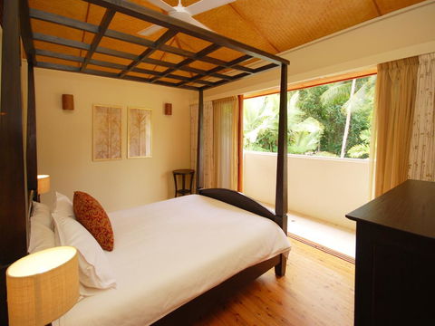 Surya Beachfront Villa No.1 - Adwords Guide 3
