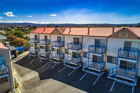 SWANSEA VILLAS - Adwords Guide 2