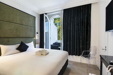 Sydney Boutique Hotel - Adwords Guide 0