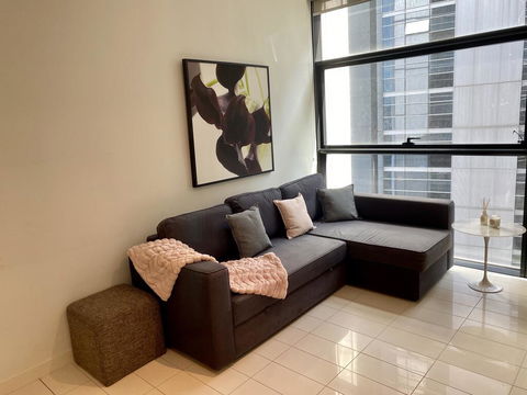 Sydney CBD Central Location - Spacious Apartment - Parking - Pool - Gym - Best Location - Adwords Guide 1