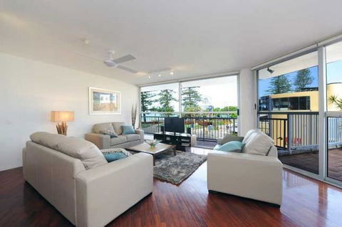 Syrenuse Apartments - Adwords Guide 1