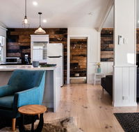 Table Hill Cottage - Adwords Guide