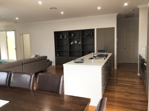 Taboga, 3 Bedroom, 3 Bathroom Villia - Adwords Guide 3