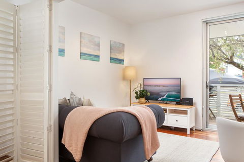 Tasteful Apartment With Balcony In Cammeray - Adwords Guide 1