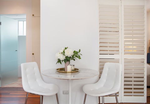 Tasteful Apartment With Balcony In Cammeray - Adwords Guide 3