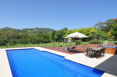 Tatiara - Spacious Family Friendly Home! - Adwords Guide 0