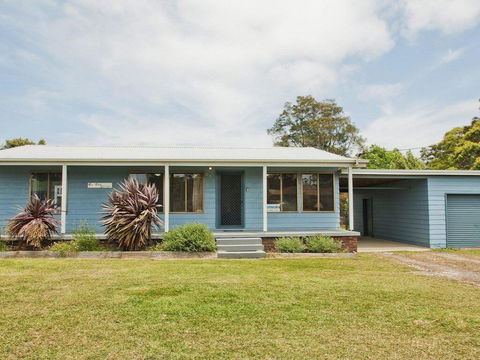 Tea Tree Cottage - Great Yard For Pets And Kids - Adwords Guide 0