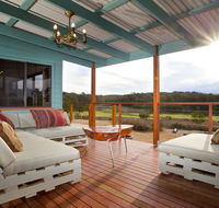 Tea Tree Hollow - 50 percent off third night on weekend - Adwords Guide