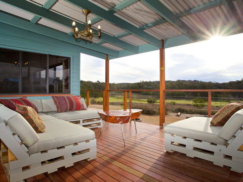 Tea Tree Hollow - 50 Percent Off Third Night On Weekend - Adwords Guide 0
