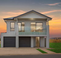 Tee Two on Troon - 21/30 Troon Drive - Adwords Guide