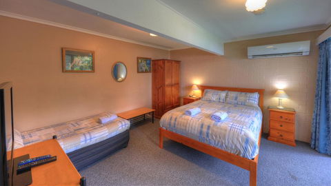 The 2C's Bed & Breakfast - Adwords Guide 0