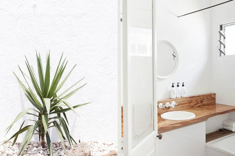 The Apollo Studio - Byron Bay - Adwords Guide 2