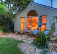 The Avenue at Montville Luxury Cottage - Adwords Guide