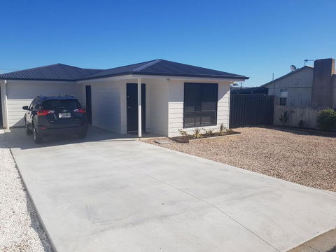 The Baltimore - Family Home Getaway - Adwords Guide 1