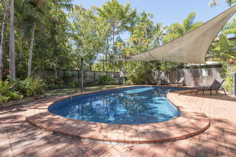 The Barefoot Beach Cottage - Adwords Guide 3