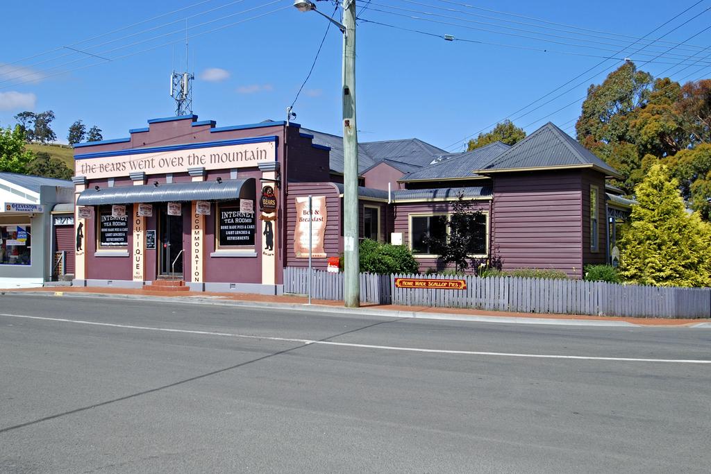 Desolation Bay TAS Adwords Guide