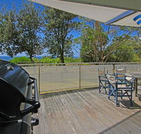 The Boathouse - comfortable beachfront home - Adwords Guide