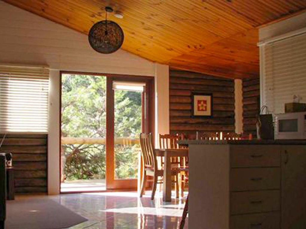 The Cabin Boomerang Beach