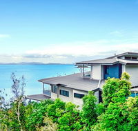 The Edge 5 - Hamilton Island - Adwords Guide
