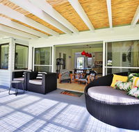 The Endless Summer  Culburra - Pet Friendly - 2 Mins to Beach - Adwords Guide