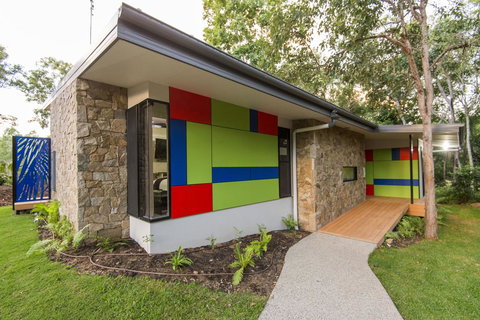 The Feathered Nest - Luxury Wildlife Retreat - Adwords Guide 1