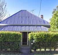 The Grey House - Adwords Guide