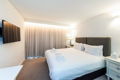 The Nest - Bright Space On Newcastle St With Roof Terrace - Adwords Guide 0