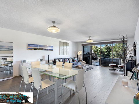 The Nest At Fingal Bay - Adwords Guide 1