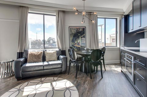 The Perfect Blue Mountains Getaway - Adwords Guide 2