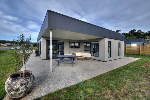 The Pines 1 - Adwords Guide 2