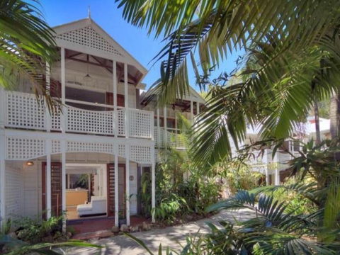 The Queenslander Fullmoon - Adwords Guide 0