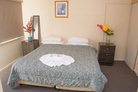 The Swiss Motel - Adwords Guide 2