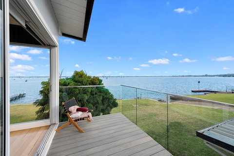 The View - Adwords Guide 1