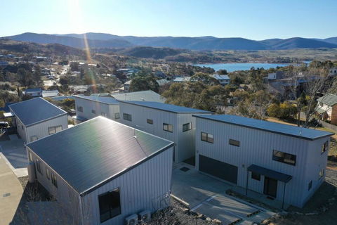 TheNix Jindabyne - Adwords Guide 0