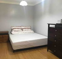 Thomastown antique house en-suite room - Adwords Guide
