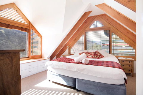 Thredbo Apartment Accommodation - Adwords Guide 3