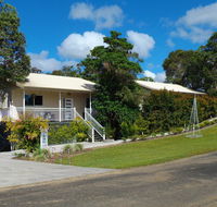 Tinaroo Sunset Retreat - Adwords Guide